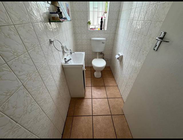 3 BEDROOM TOWNHOUSE FOR SALE IN BIRCHLEIGH NORTH